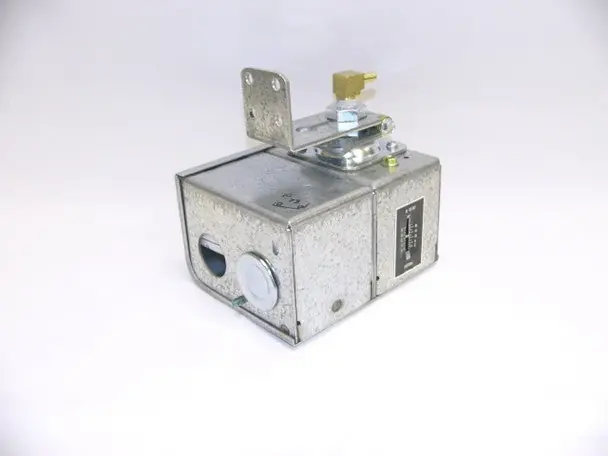 Johnson Controls P10FC-4