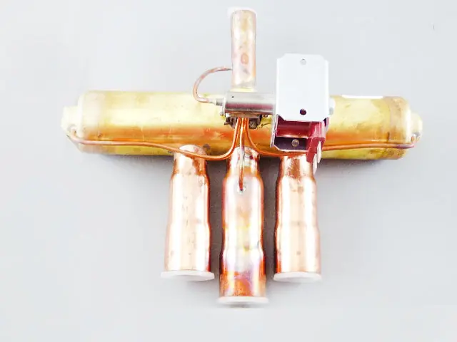 International Comfort Products 1185357 Reversing Valve W/ 24V Coil