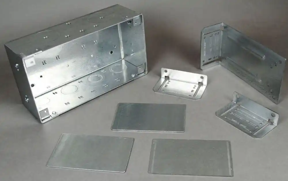 Wiremold WSA42-4 Four Gang Wall Box