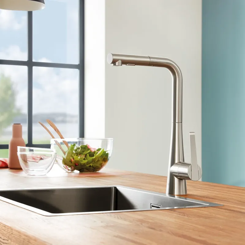 Grohe 33893DC2 Single-Handle Pull-Out Kitchen Faucet Dual Spray 1.75 GPM in Grohe Supersteel