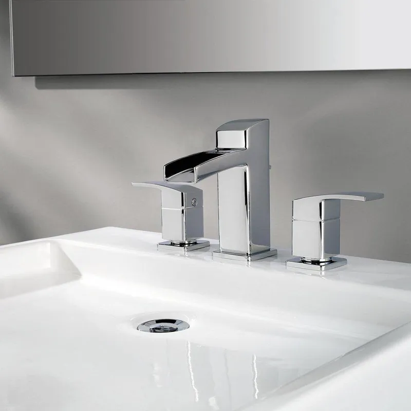 Pfister LG49DF0C Kenzo Two Handle Widespread Bathroom Sink Faucet in Polished Chrome