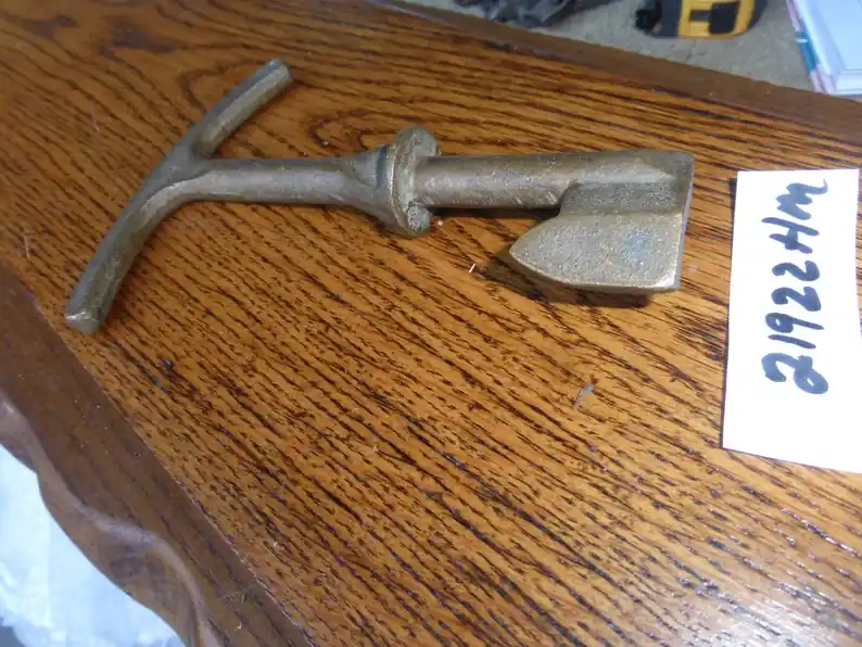 CENTURY 21922 RENEWAL PARTS BRUSH FOR LEGA * CLEARANCE *