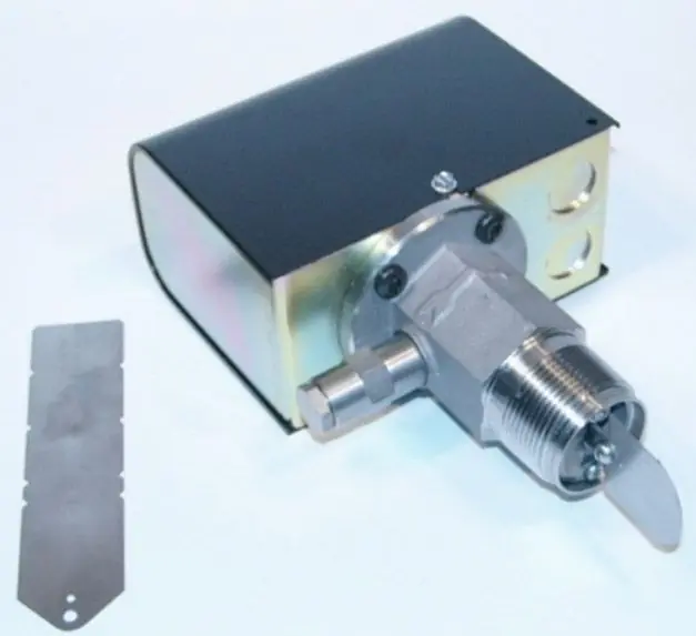 McDonnell & Miller 120160 FS7-4S 1-1/4 Snap Liquid Flow Switch