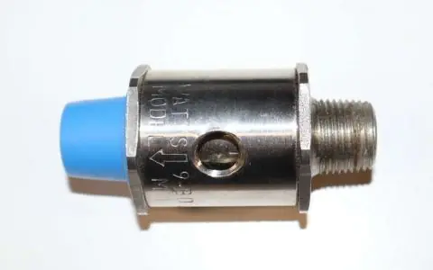 Watts 0061913 9BD Series 3/8 in. Stainless Steel MNPT Backflow Preventer
